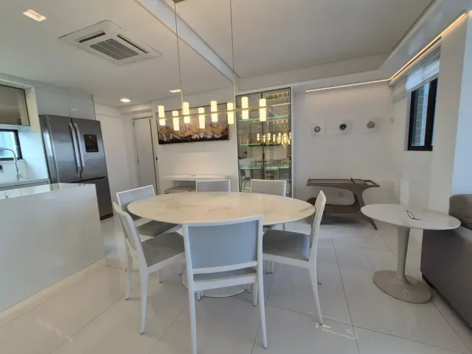 VENDO BELÍSSIMO APARTAMENTO NO GREEN LIGE