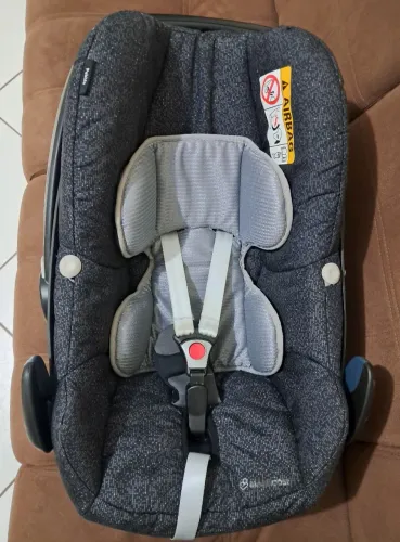 Bebê Conforto Maxi-Cosi FamilyFix (inclusa a base)