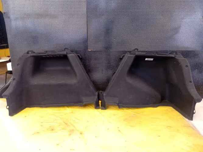 Par Forro Lateral Porta mala Hyundai I30 2011