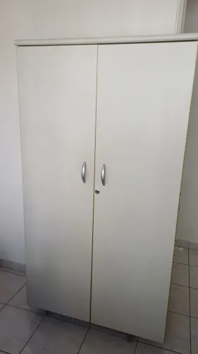 Armário de escritório