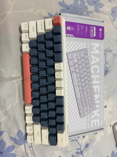 Teclado mecânico k500