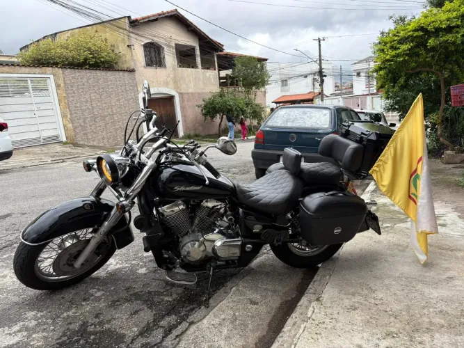 Honda shadow 750
