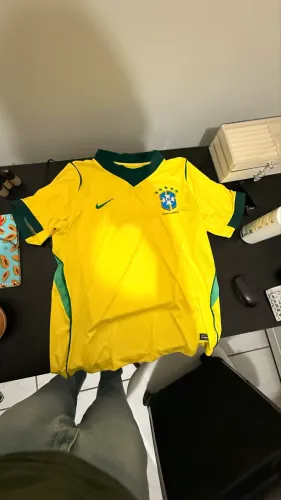 Camisa Brasil Tamanho M (Nova sem uso)