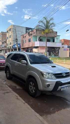 Toyota Hilux SW4 SRV D4-d 4X4 3.0 TDI Dies. AUT 2006