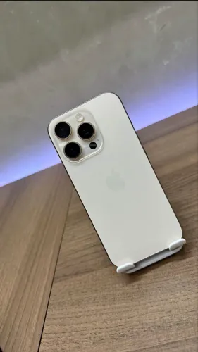 IPHONE 16 PRO DESERT