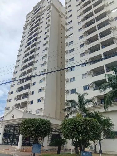 Locaçao Proximo a miguel Sutil Apartamento Tres quartos.