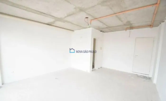 Sala comercial / metrô Saúde / Nova