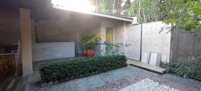 Lisboa Sol - Casa em Condomínio 4 suítes 133m² Abrantes lisboal sol 670 mil