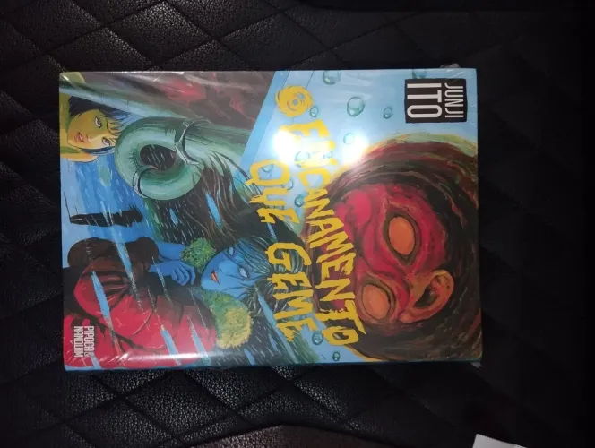 Mangá junji Ito - O Encanamento Que Geme + 4 cards (LACRADO)