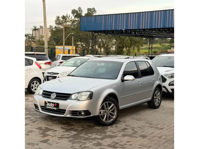 Volkswagen Golf Sportline 1.6 MI Total Flex 8V 4P 2011