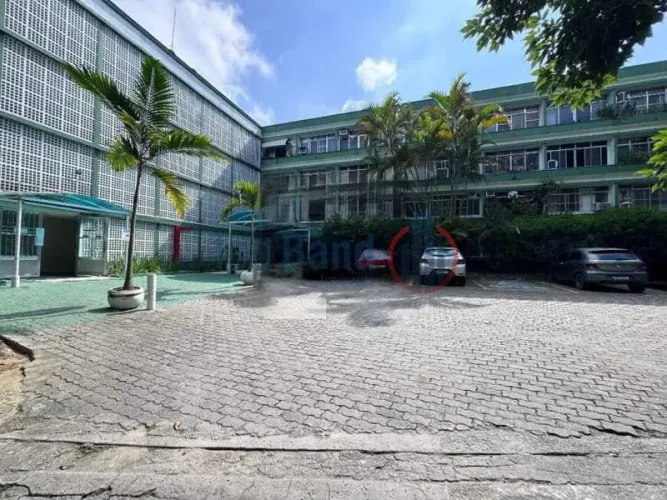 Apartamento sala e 1 quarto no clube pontal em Vargem Grande