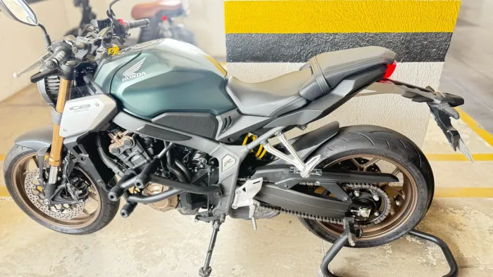 Honda CB 650R 2023 - Impecável - Estado de Zero!