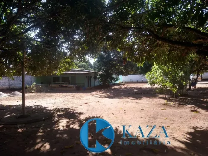 CHÁCARA DE 2.485.00m2 LOCALIZADA EM LUZIÂNIA-GO.