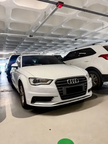 Audi A3 Sedan 1.4/ Attra. 16V TB FSI S-tronic 2015