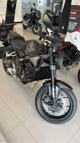 CB 650R E-CLUTCH