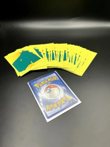 POKEMON TCG CAPA PROTETORA (SLEEVES) LOTE COM 34 UNIDADES ORIGINAIS