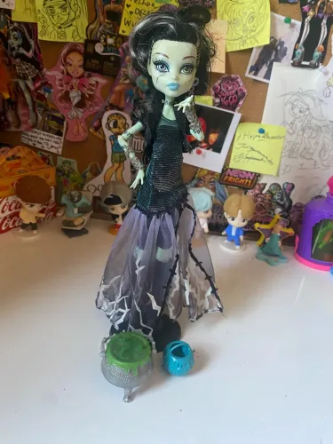 Monster high frankie ghouls rule (incompleta) 