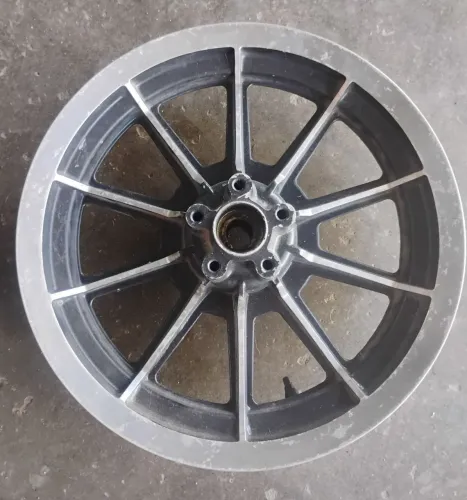 Roda de liga leve aro 16 Harley-Davidson