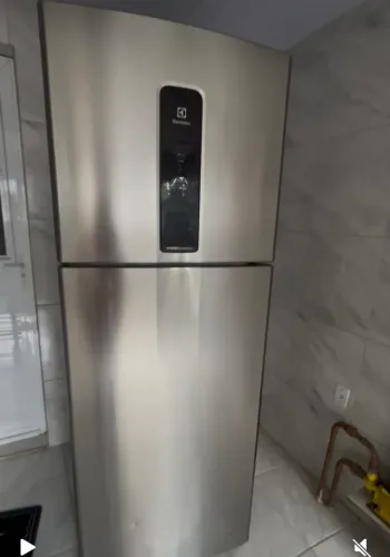 Geladeira Electrolux Inverter 480L