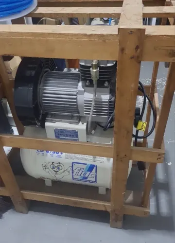 Compressor odontológico 