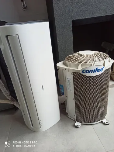 Ar condicionado split comfee 12000 BTUs apenas frio/ usado 