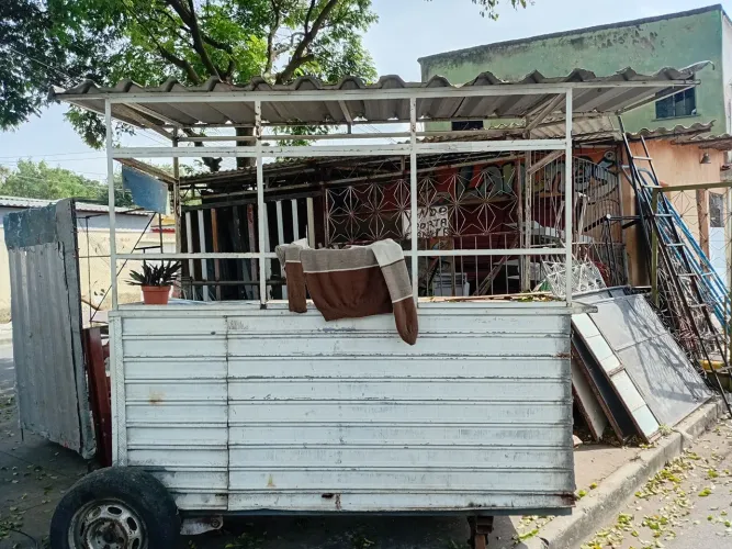 Vendo barraca para lanche