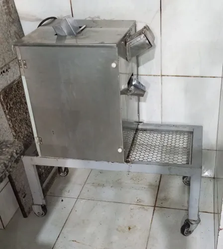 Máquina de caldo de cana ótima para moer cana e servi com alegria 220 vlts