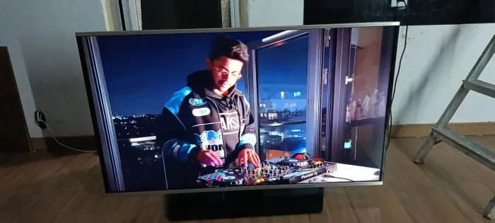 VENDE-SE TV LG 49 POLEGADAS