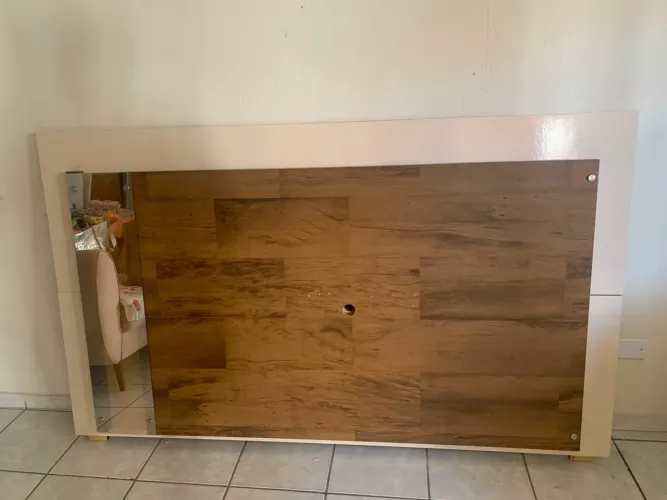 PAINEL PARA TV SEMI-NOVO