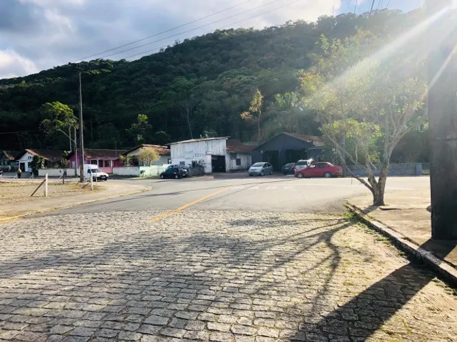 Galpao Comercial  no Centro de Pirabeiraba