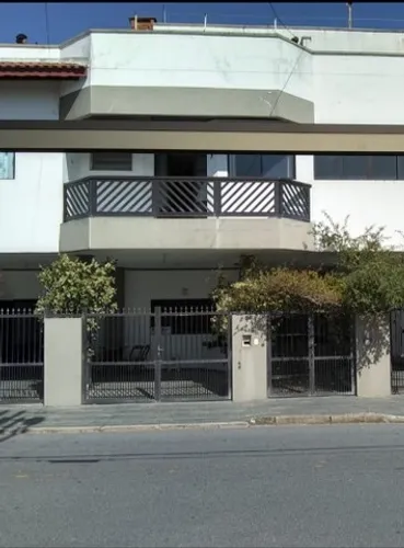 Casa temporada Peruíbe $60,00 por pessoa e por dia