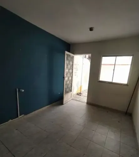 Casa 3 quartos BNH Mesquita