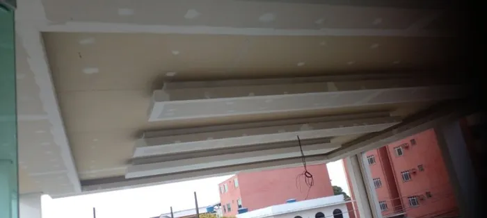Forro e divisória de  gesso cartonado