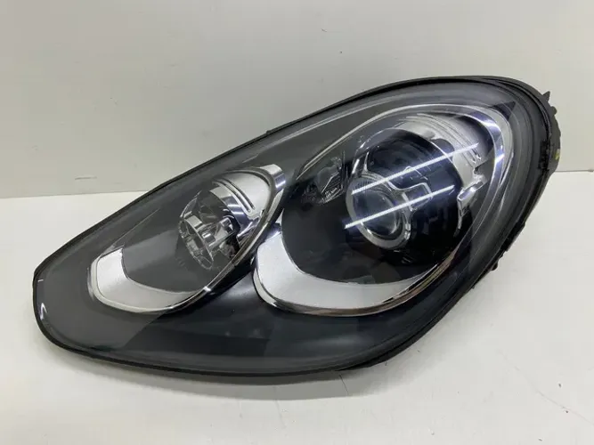 Farol Porsche Cayenne 2015 2016 2017 2018 Esq Para Xenon