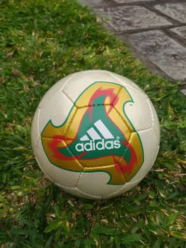 Bola Copa Do Mundo 2002 Fevernova adidas Original Match Ball