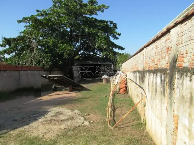Barracão à venda no Centro, em Ipeúna.