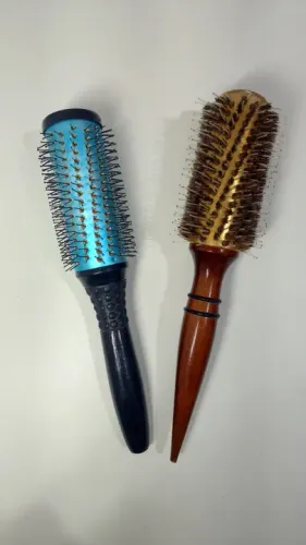 2 Escovas de Cabelo Térmicas Profissional