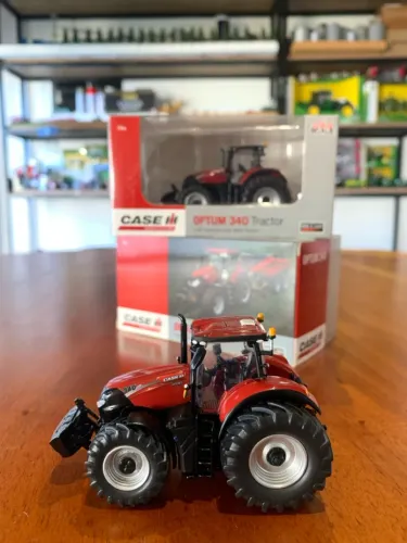 Miniatura trator Case IH Optum 340 1/64