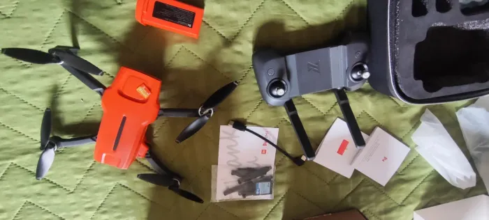 Drone Fimi mini 3, que 4K , Com Bag para Transporte seguro .