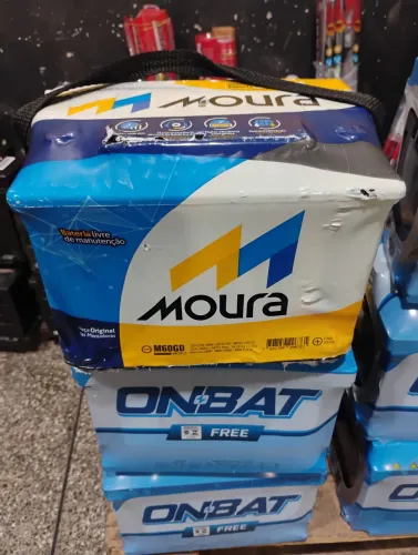 Bateria Moura deixando a carcaça