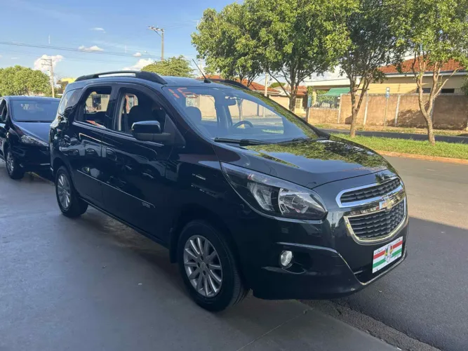 Chevrolet Spin LT 1.8 8V Econo.flex 5P Aut. 2016