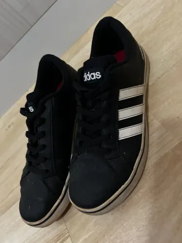 Tênis Adidas Neo Label N38 *Leia o Anúncio*