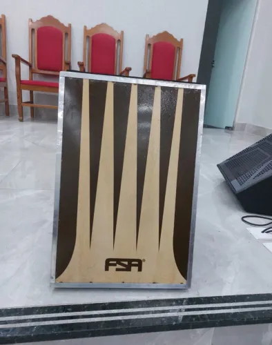 Instrumento musical carron 