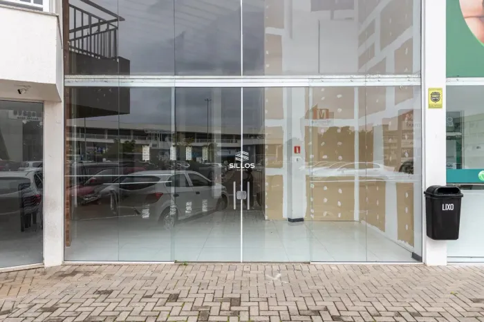 Loja com 126,00m² para alugar no bairro Fazendinha em Curitiba