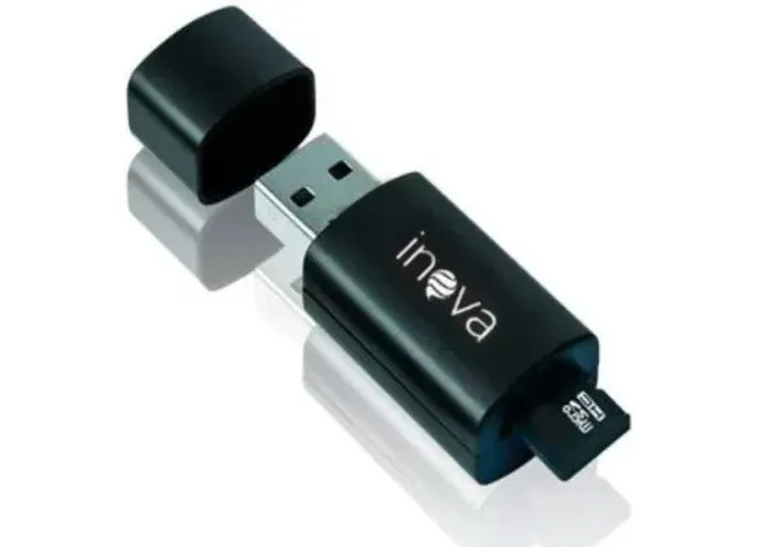 Cartão de Memória Inova 8GB com Adaptador USB Pen Drive - WZetta