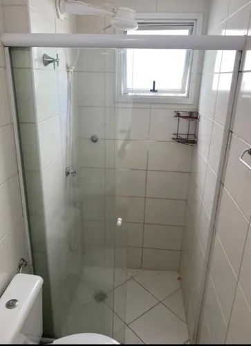 Box para Banheiro.180.0 por 1.00 de abrir.