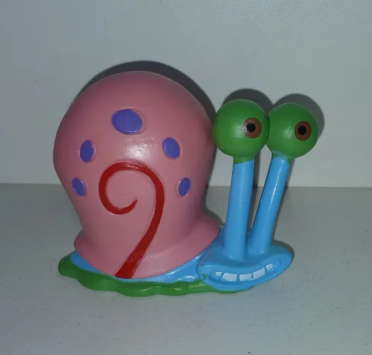 BONECO BOB ESPONJA GARY CARACOL