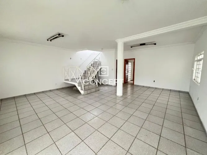 Casa à Venda, Viés Comercial, 5 Quartos, 370 m² - Dom Aquino - Cuiabá - MT