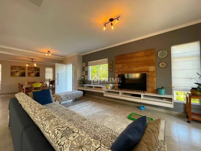 Casa à venda, 300 m² por R$ 1.699.900,00 - Beverly Hills - Jandira/SP