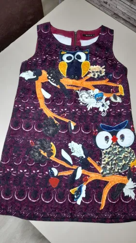 Vendo vestido estampado, comprimento curto, Renner, Tamanho M
